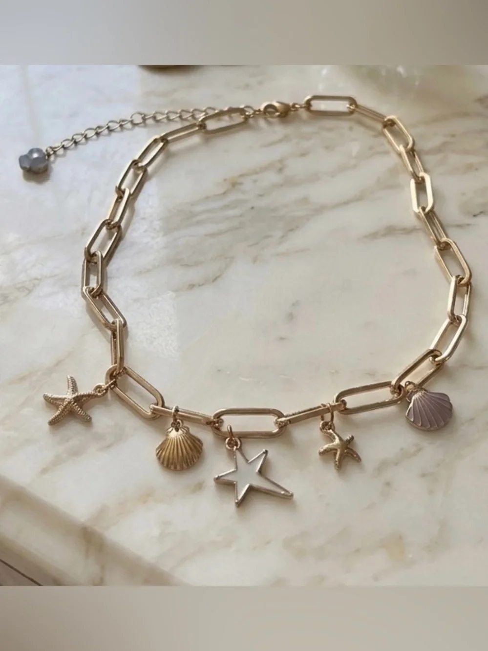 NWT Paperclip Beach Ocean Charm Necklace
